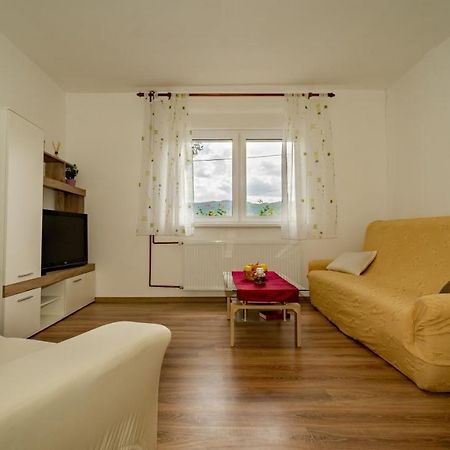 Apartman Gradina Gomirje Exteriér fotografie
