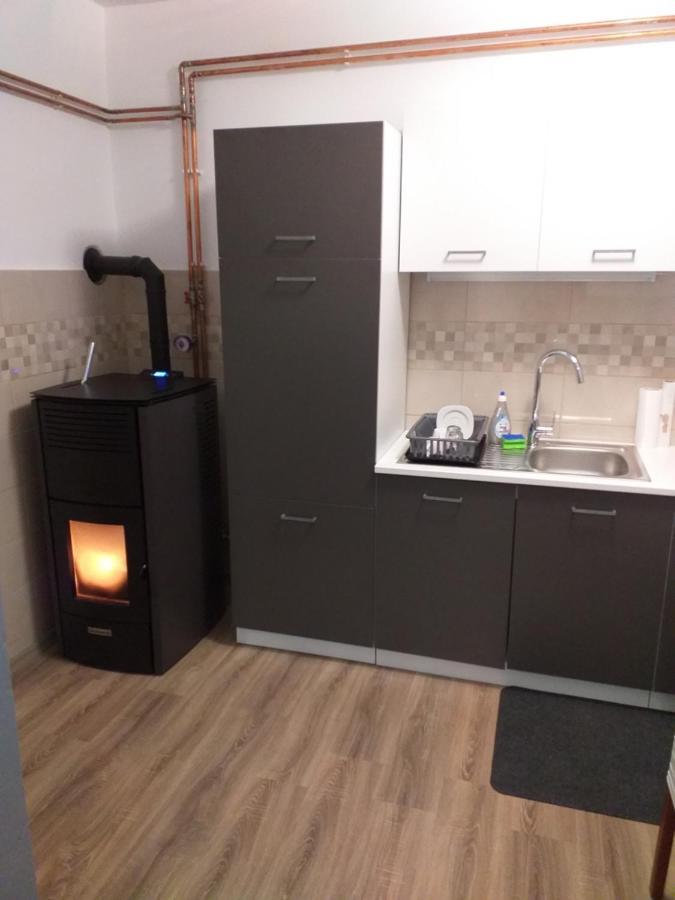 Apartman Gradina Gomirje Exteriér fotografie